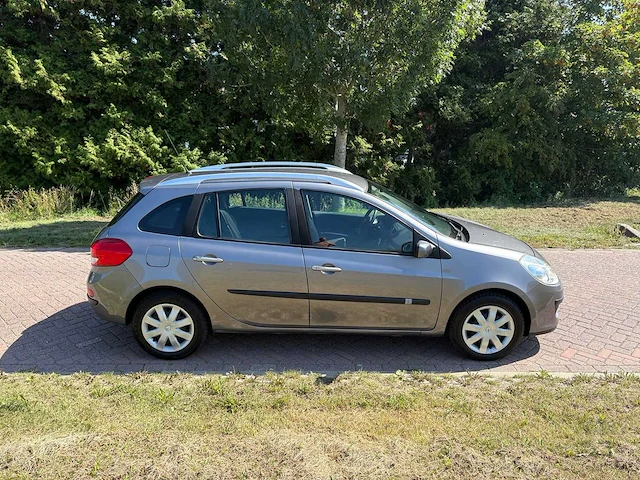 Renault clio estate 1.2 tce dynamique , 91-hzf-1 - afbeelding 10 van  23