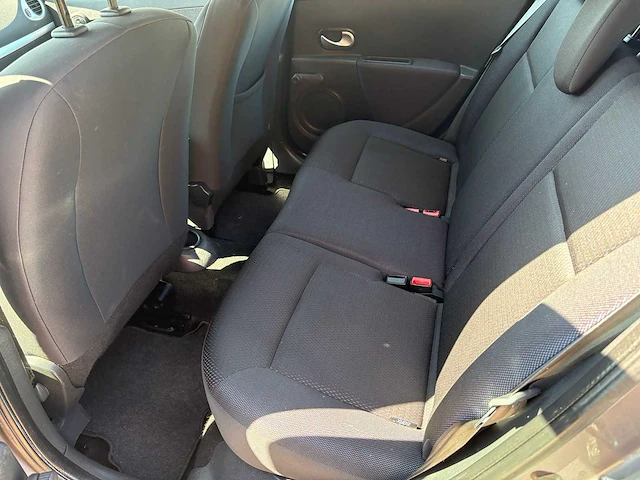 Renault clio estate 1.2 tce dynamique , 91-hzf-1 - afbeelding 20 van  23