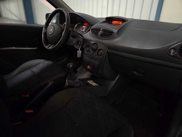Renault clio estate 1.2 tce expression , 53-zp-fz - afbeelding 15 van  17