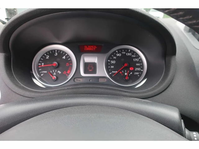 Renault clio estate 1.5 dci authentique, 9-sld-62 - afbeelding 11 van  16
