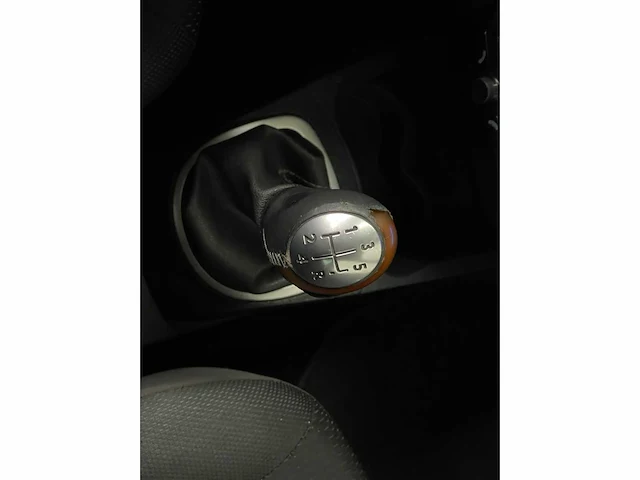Renault clio estate 1.6-16v dynamique 111pk 2008 - afbeelding 24 van  36