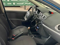 Renault clio estate 1.6-16v dynamique 111pk 2008 - afbeelding 28 van  36