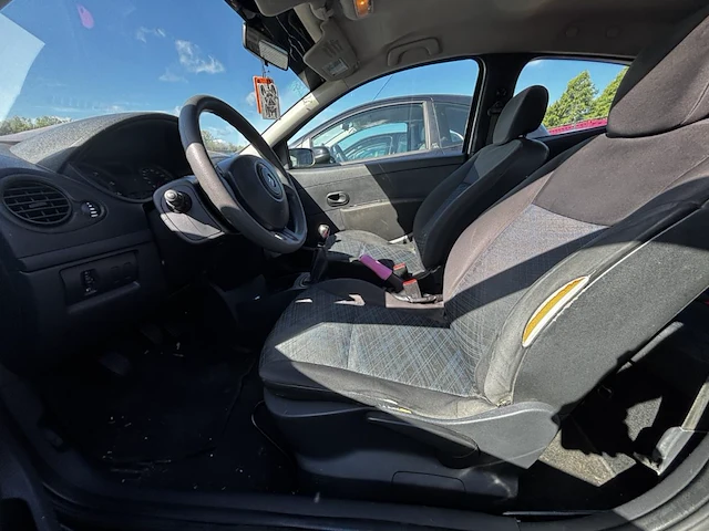 Renault clio iii 1.5 dci authentique 68, 2008 - afbeelding 7 van  32