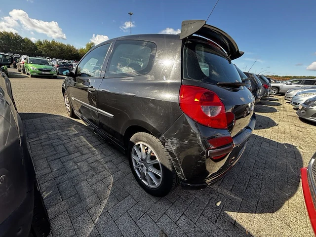 Renault clio iii 1.5 dci authentique 68, 2008 - afbeelding 29 van  32