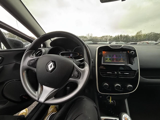 Renault clio iv 0 9 tce,2016 - afbeelding 2 van  25