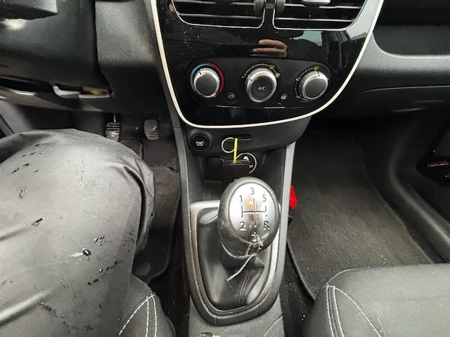 Renault clio iv 0 9 tce,2016 - afbeelding 4 van  25
