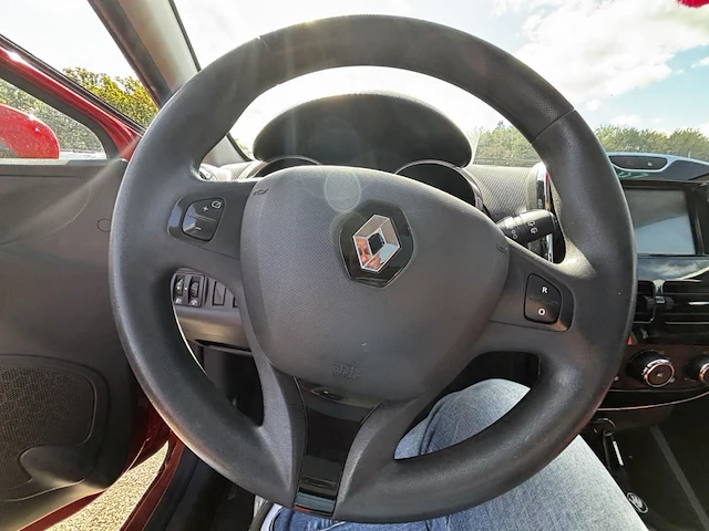 Renault clio iv 1.5 dci expression 75, 2013 - afbeelding 4 van  33