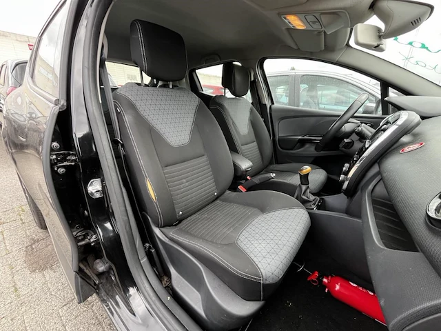 Renault clio iv dynamique energy dci 90, 2014 - afbeelding 15 van  28