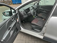 Renault clio personenauto (2-xrz-59) - afbeelding 20 van  37