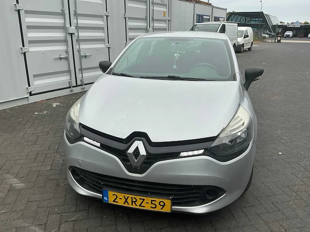 Renault clio personenauto (2-xrz-59) - afbeelding 23 van  37