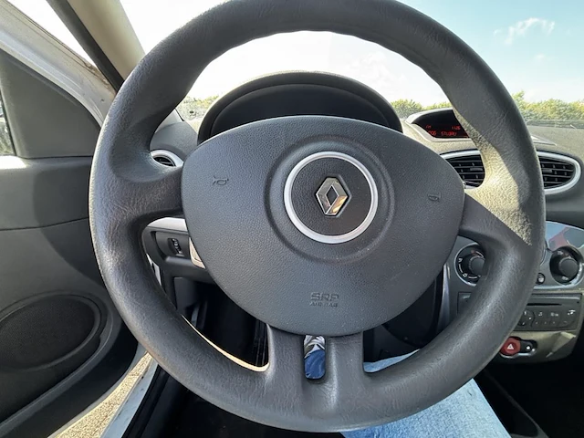 Renault clio sw phase ii 1.2i expression 75, 2012 - afbeelding 5 van  29