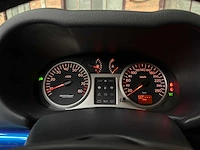 Renault clio v6 rs phase 2 255 renault sport 3.0 v6 255pk 2004, p-745-nn youngtimer - afbeelding 20 van  40