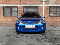 Renault clio v6 rs phase 2 255 renault sport 3.0 v6 255pk 2004, p-745-nn youngtimer - afbeelding 36 van  40