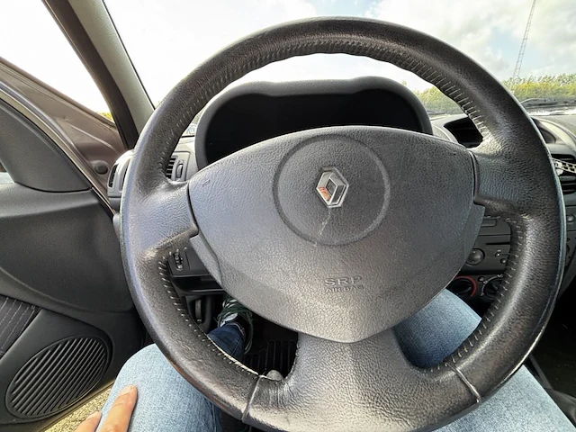 Renault clio,2002 - afbeelding 10 van  40