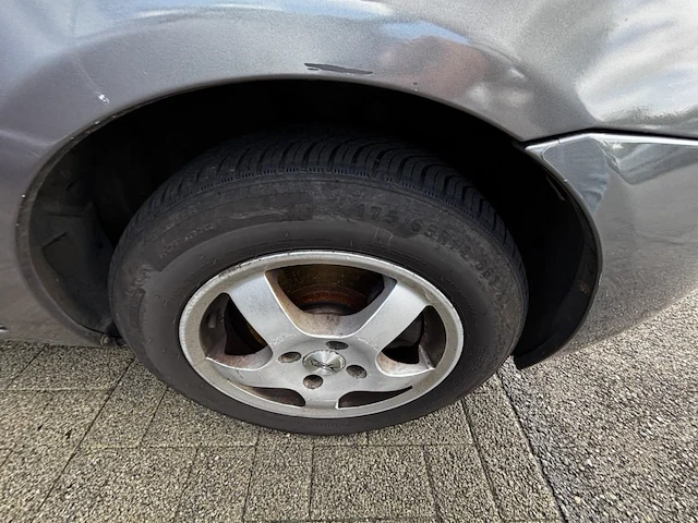 Renault clio,2002 - afbeelding 20 van  40