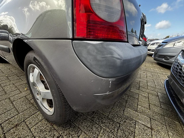 Renault clio,2002 - afbeelding 28 van  40