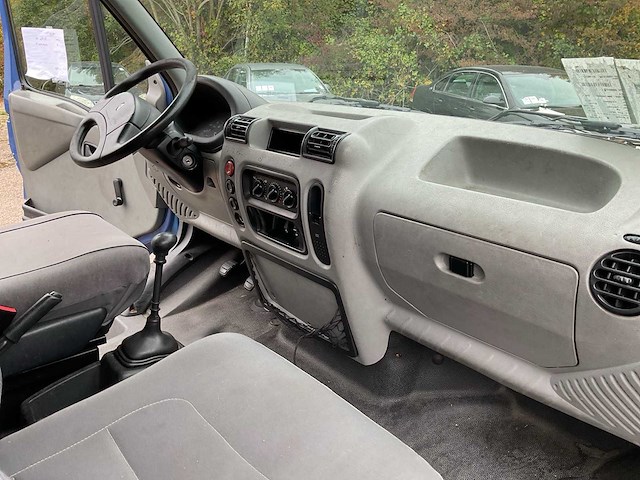 Renault dci 120 master bus personenauto - afbeelding 11 van  21