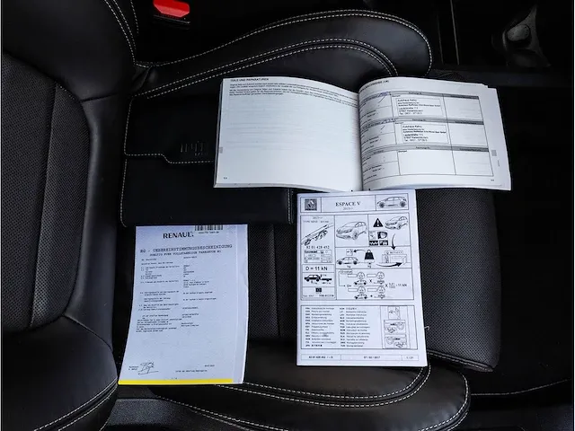 Renault espace 1.8 tce initale paris 224pk automaat 2020 panoramadak head-up keyless camera bose 4control, t-218-fh - afbeelding 31 van  49