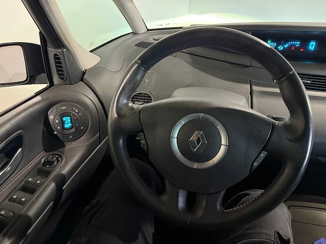 Renault espace 2.0t dynamique, 56-jfk-8 - afbeelding 2 van  18