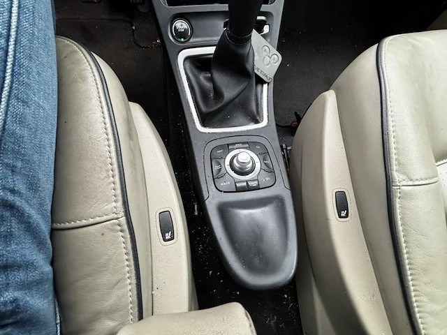 Renault espace iv phase ii espace 2.0 dci 25th fap 150 at, 2010 - afbeelding 7 van  31