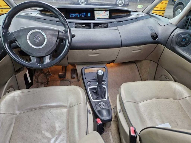 Renault grand espace 3.5 v6 initiale j , 15-tv-dh - afbeelding 18 van  20