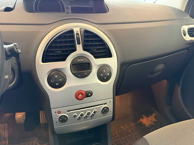 Renault grand modus 1.2 tce dynamique, 07-jgk-7 - afbeelding 17 van  19