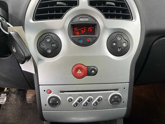 Renault grand modus 1.2 tce dynamique 2008 | 40-gfk-1 - afbeelding 3 van  21