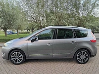 Renault grand scénic 1.2 tce bose 7p , 7-kpb-00 - afbeelding 18 van  30