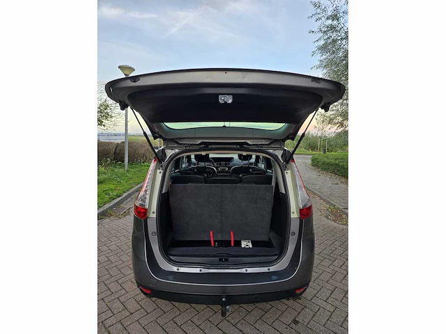 Renault grand scénic 1.2 tce bose 7p , 7-kpb-00 - afbeelding 21 van  30