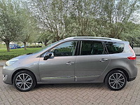 Renault grand scénic 1.2 tce bose 7p , 7-kpb-00 - afbeelding 18 van  30