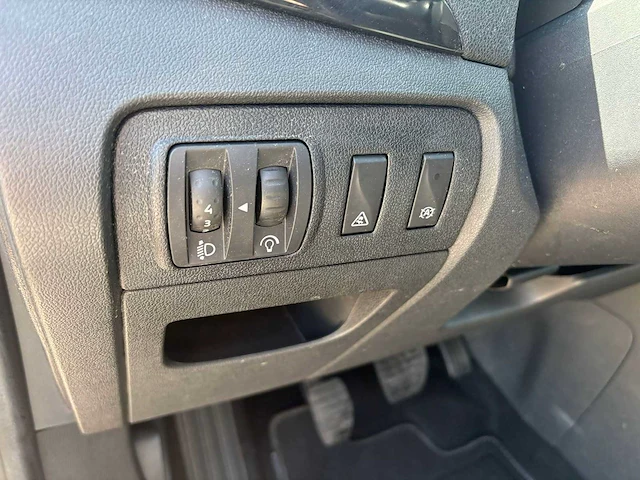 Renault grand scénic 1.2 tce bose , j-515-kv - afbeelding 2 van  31