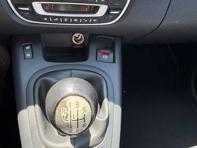 Renault grand scénic 1.2 tce bose , j-515-kv - afbeelding 10 van  31