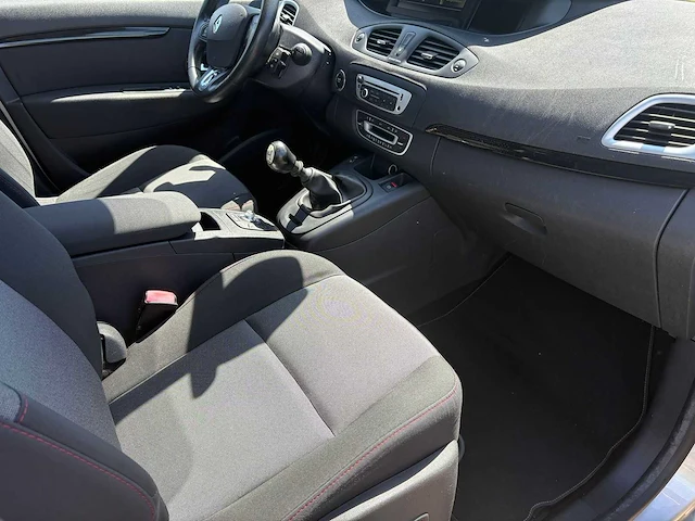 Renault grand scénic 1.2 tce bose , j-515-kv - afbeelding 11 van  31