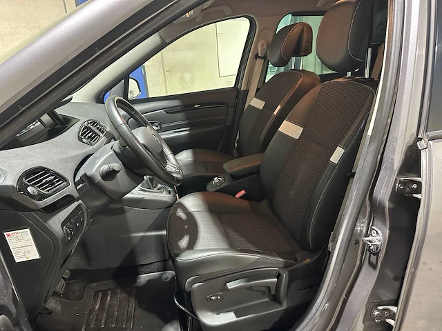Renault grand scénic 1.2 tce privilege 7p 116pk 2013, 5-xjg-35 - afbeelding 25 van  40