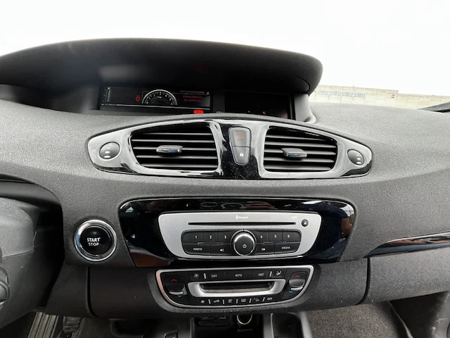 Renault grand scenic 1.5 dci energy bose edition 5pl. 110, 2016 - afbeelding 3 van  26