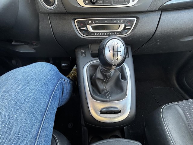 Renault grand scenic 1.5 dci energy zen 7pl.,2014 - afbeelding 4 van  30