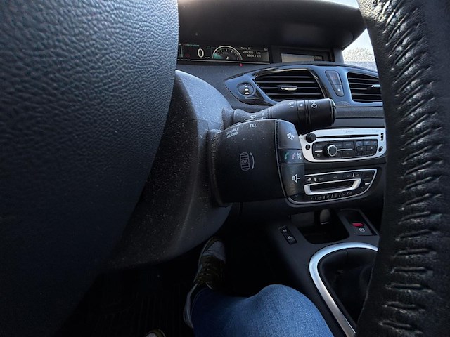 Renault grand scenic 1.5 dci energy zen 7pl.,2014 - afbeelding 7 van  30