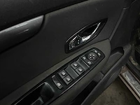 Renault grand scénic 1.5 dci limited 7p. 110pk 2015, g-358-gx - afbeelding 33 van  43
