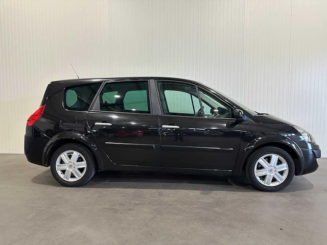 Renault grand scénic 2.0-16v business l. 45-hsb-5 - afbeelding 17 van  20