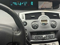 Renault grand scénic 2.0 16v tech line 7p, 47-xg-sk - afbeelding 16 van  17