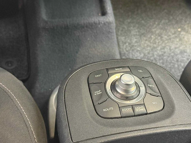 Renault grand scénic 2.0 16v tech line 7p, 47-xg-sk - afbeelding 7 van  17