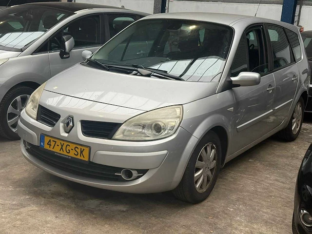 Renault grand scénic 2.0 16v tech line 7p, 47-xg-sk - afbeelding 1 van  17