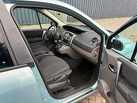 Renault grand scénic 2.0-16v tech line airco cruise, 11-gbr-3 - afbeelding 18 van  27