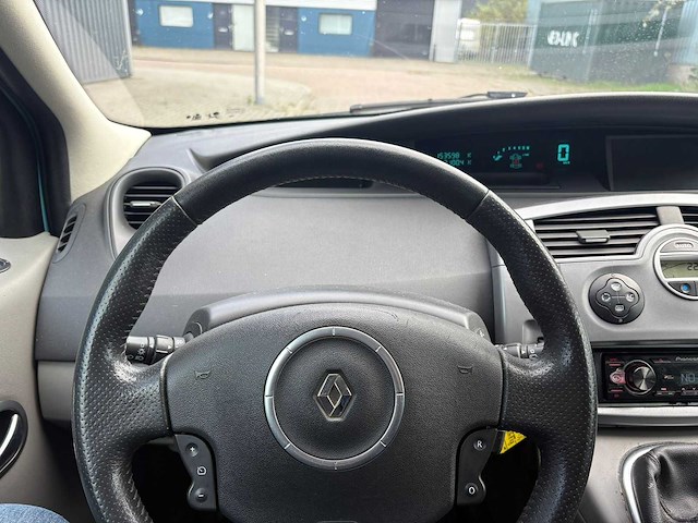 Renault grand scénic 2.0-16v tech line airco cruise, 11-gbr-3 - afbeelding 5 van  27