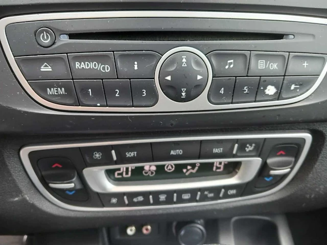 Renault grand scénic 2.0 dynamique, 46-rxp-3 - afbeelding 6 van  24