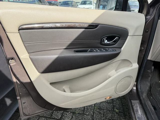 Renault grand scenic,2013 - afbeelding 30 van  33
