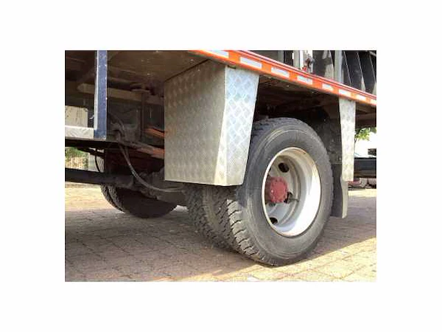 Renault jn1e24 brandweerwagen - afbeelding 16 van  26