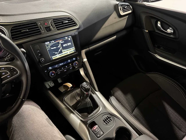 Renault kadjar 1.2 tce intens, hr-763-j - afbeelding 2 van  12