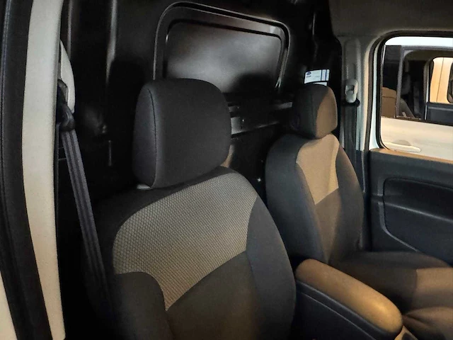 Renault kangoo 1.2 tce 115 s&s comf koel/vrieswagen v-64-lrj - afbeelding 9 van  22