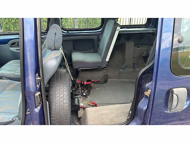 Renault kangoo 1.4 privilège 2001 | 75-gx-pg - afbeelding 12 van  14